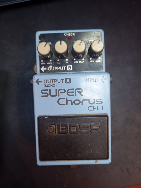 Гитарная педаль  super chorus ch-1