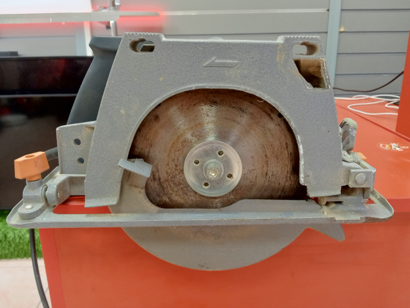 Циркулярная пила Rebir ie 5107g2