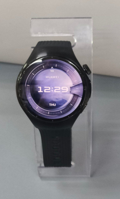 Часы смарт Huawei Watch 5