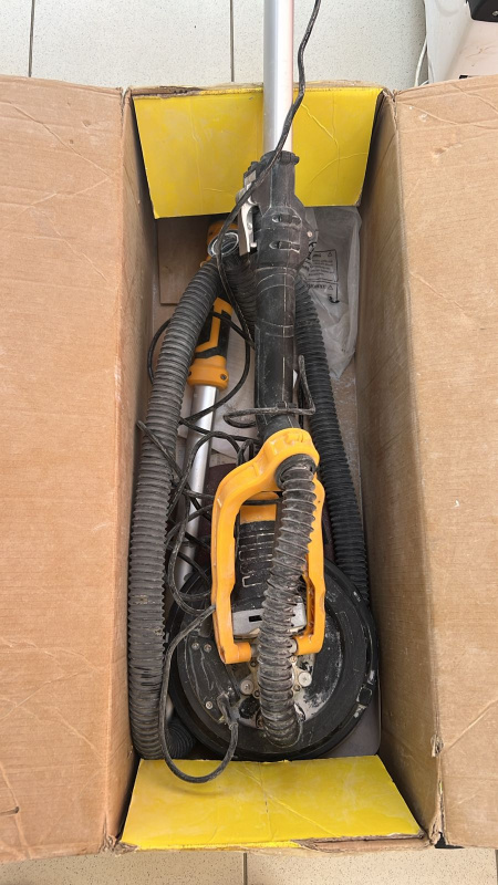Шлифмашинка WMC Tools S1M-DH04-230A