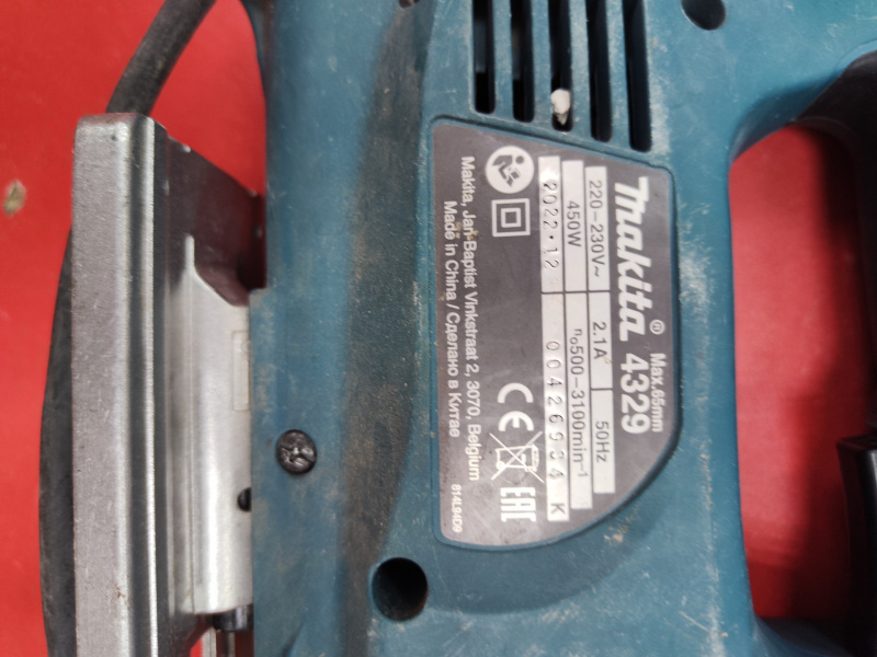Электролобзик Makita 4329