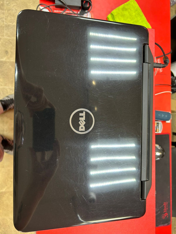 Ноутбук Dell n5050