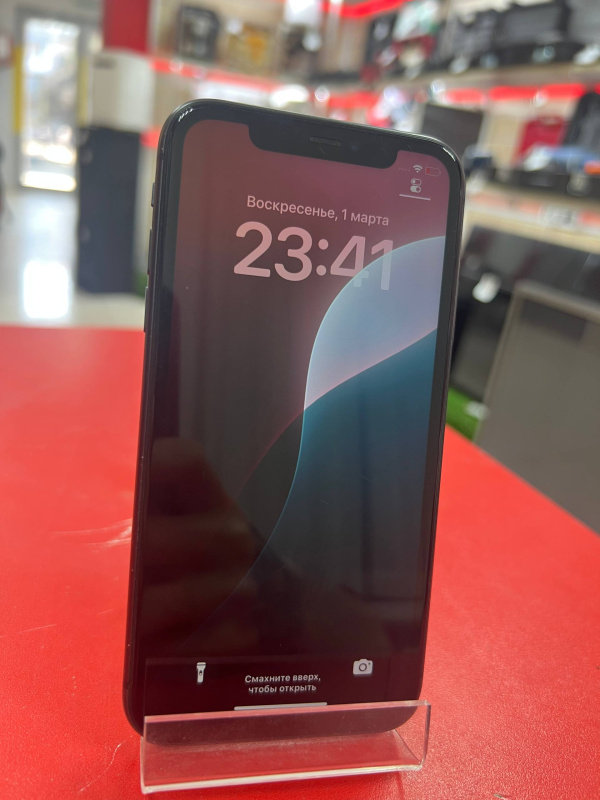 Мобильный телефон Apple iPhone 11
