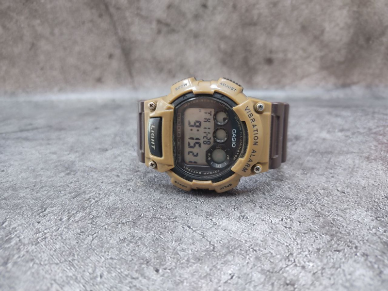 Часы наручные light Casio w-753h