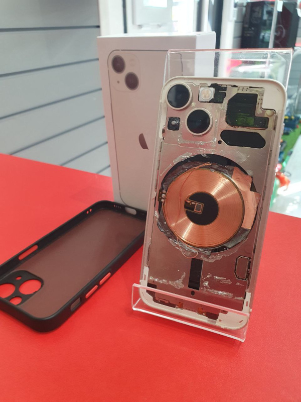 Мобильный телефон Apple iPhone 13 Mini
