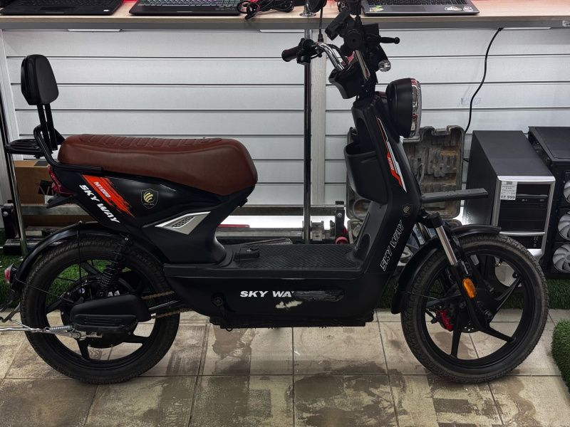 Велосипед дорожный Skyway W1000