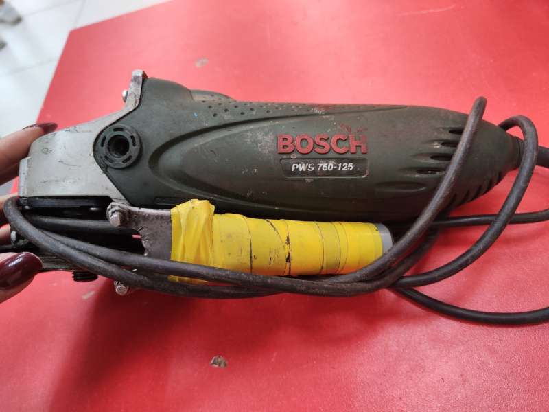 Болгарка Bosch PWS 750-125