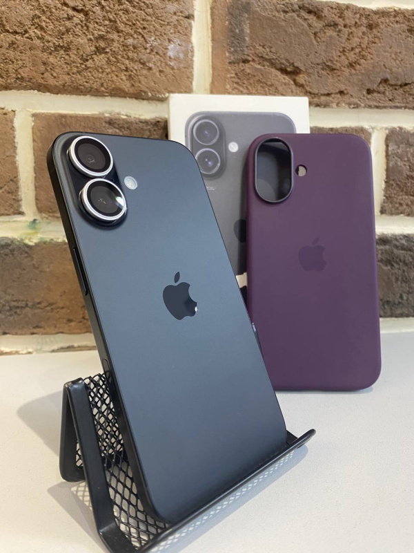 Мобильный телефон Apple iPhone 16
