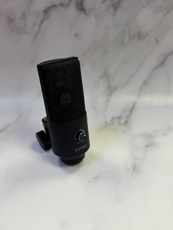 Микрофон стриминговый Fifine T669