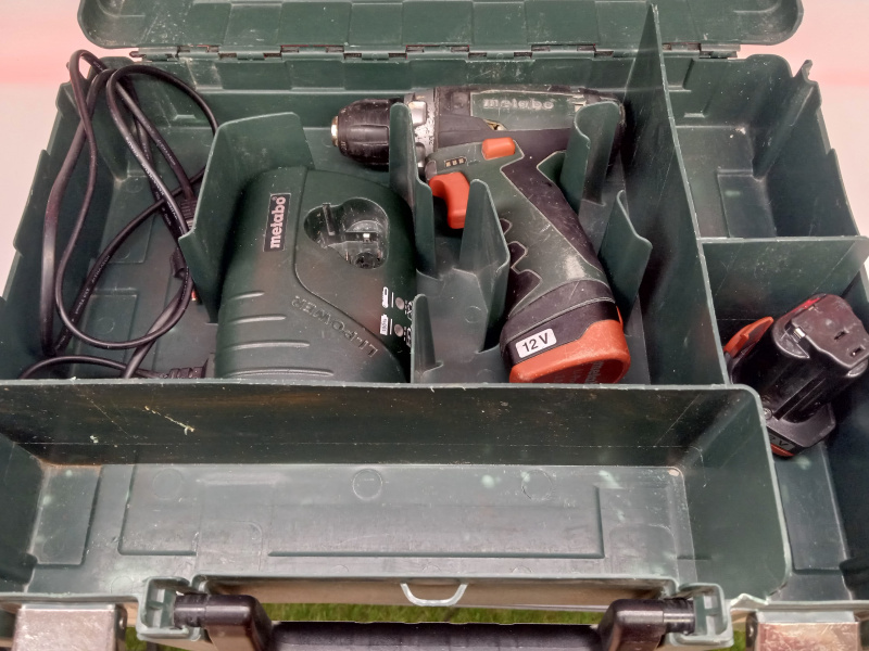 Шуруповерт Metabo PowerMaxx BS 12