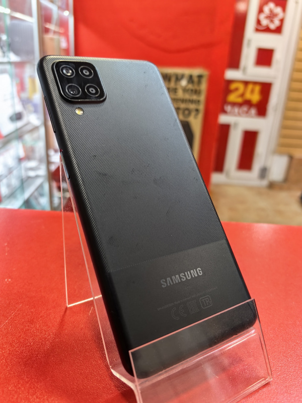 Мобильный телефон Samsung Galaxy A12
