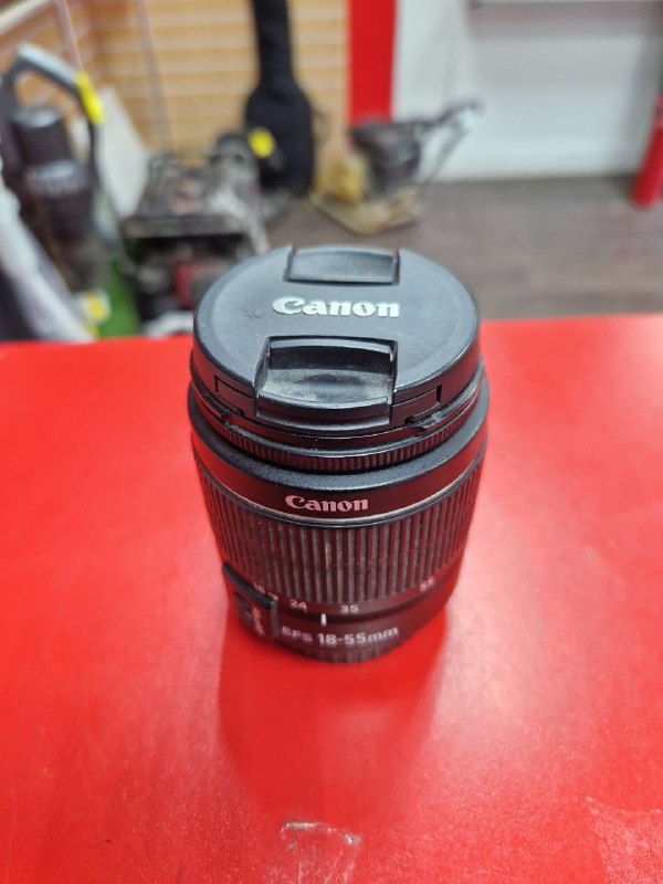 Объектив - Canon EF-S 18-55