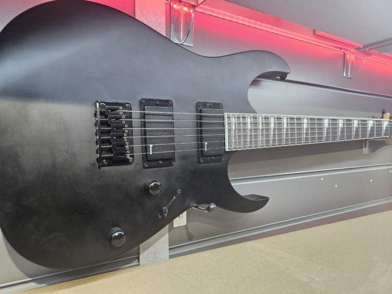 Электрогитара Ibanez GR121DX-BKF