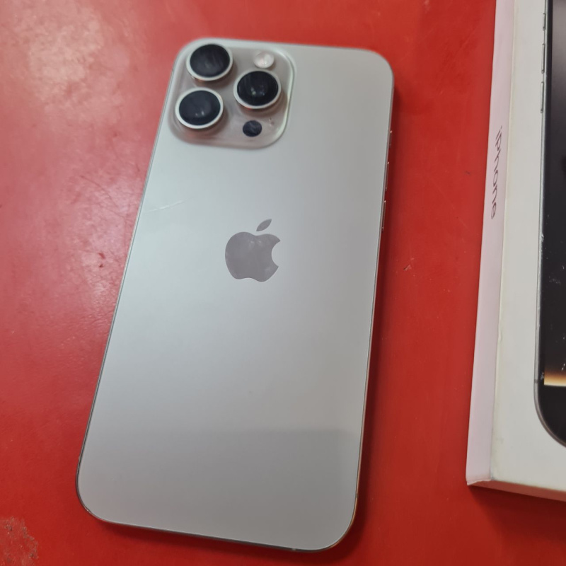 Мобильный телефон Apple iPhone 16 Pro Max