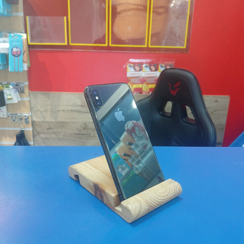 Мобильный телефон Apple iPhone X