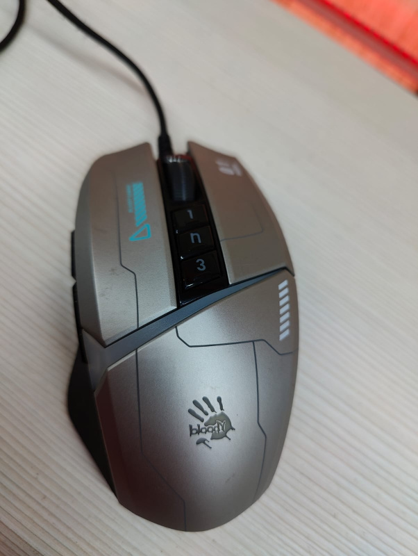 Мышь Bloody w60max